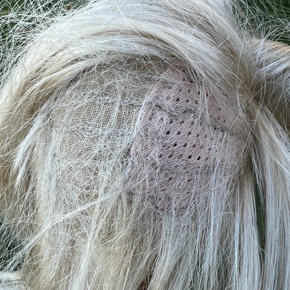 American Girl Doll PLEASANT COMPANY Blonde MESSY Hair Brown Eyes Body Marks TLC - Picture 2 of 16